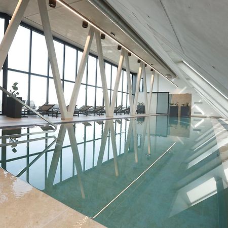 Hotel Im Zentrum Fuer Visionen 푸츠베이할레인 외부 사진