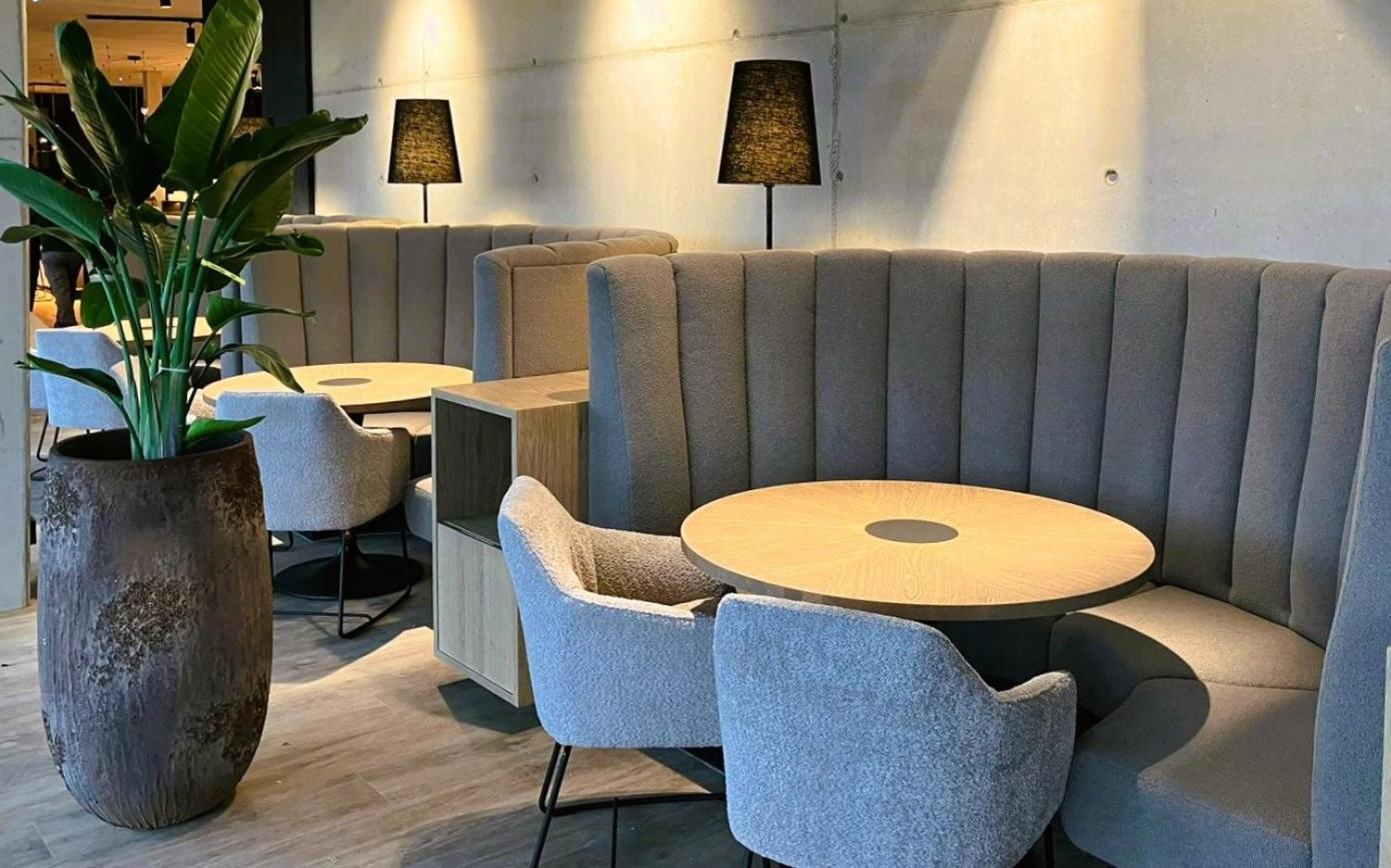 Hotel Im Zentrum Fuer Visionen 푸츠베이할레인 외부 사진