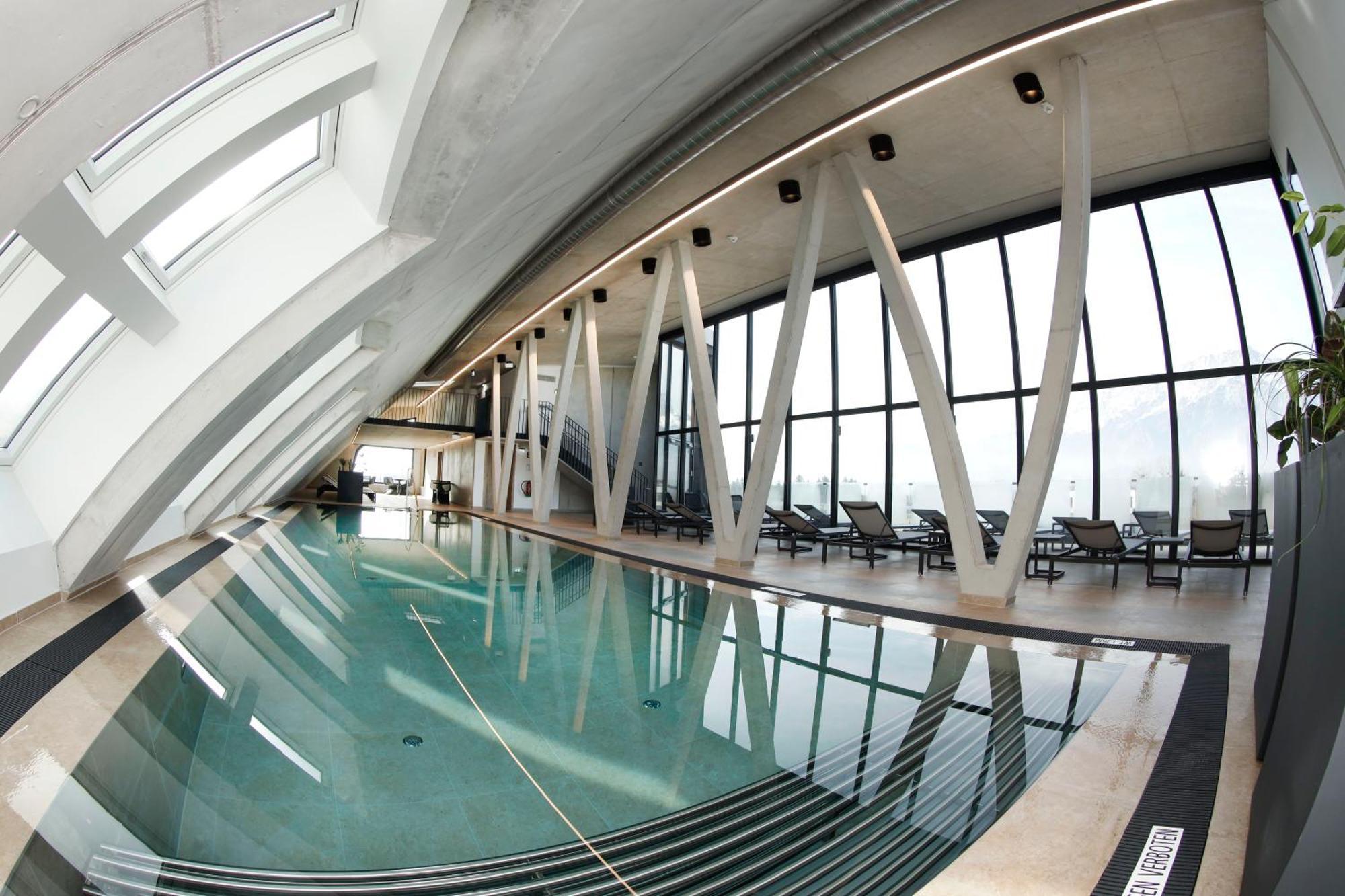 Hotel Im Zentrum Fuer Visionen 푸츠베이할레인 외부 사진